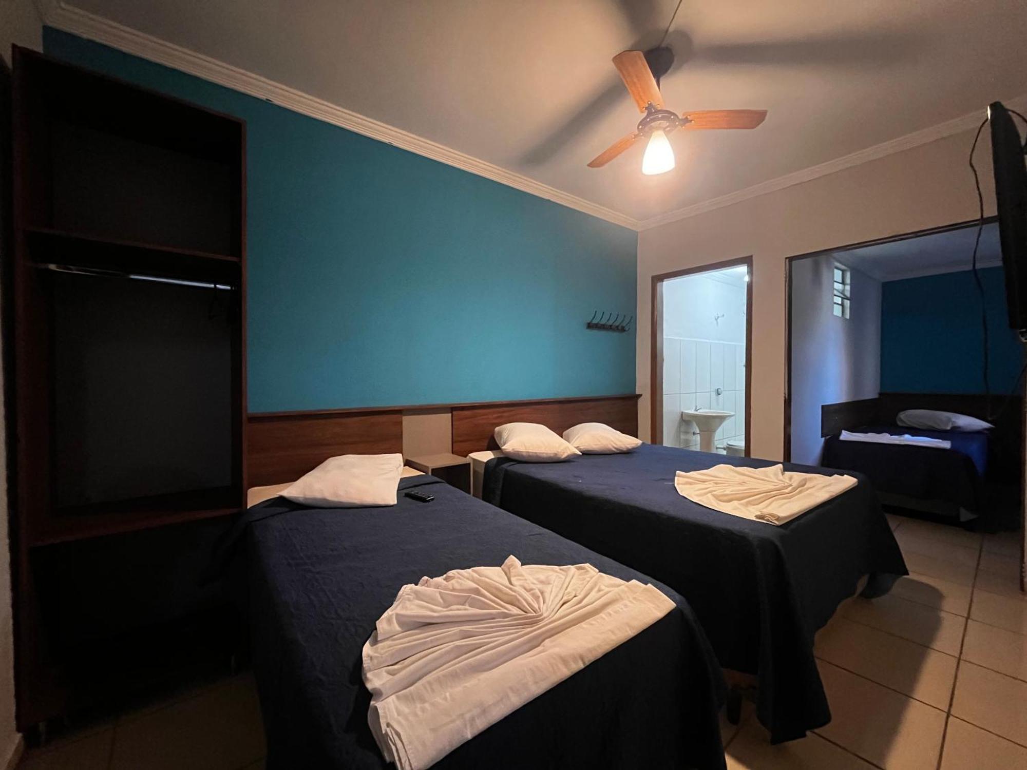 Hotel Cesar Nogueira Aparecida  Eksteriør billede